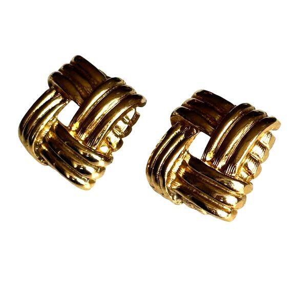 Vintage 1980’s clip on earrings bold dimensional gold squares chunky boss lady - Picture 4 of 6